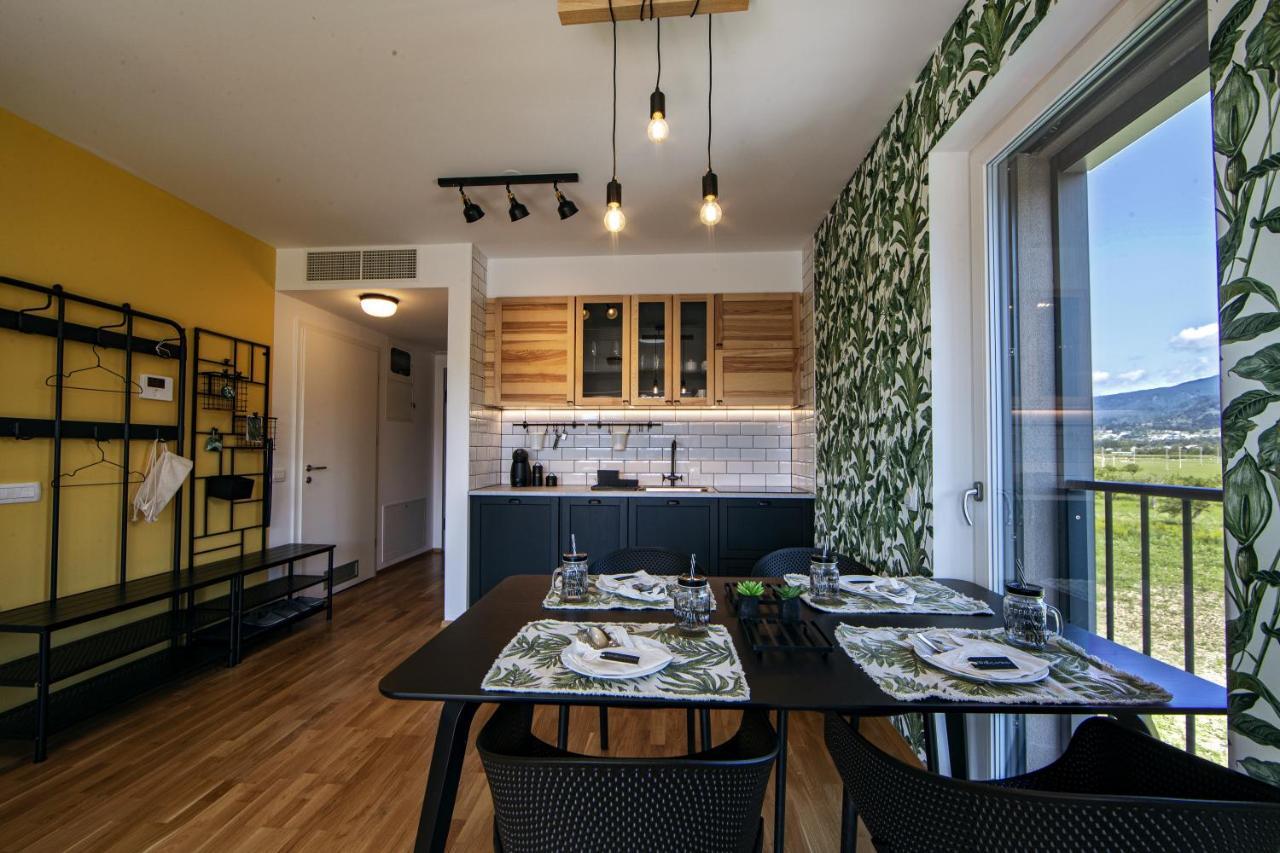 בלד Jungle Mesh Lux Apartment מראה חיצוני תמונה
